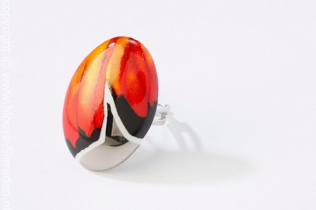 Vlinder Collectie rood en platina ovaal porseleinen ring