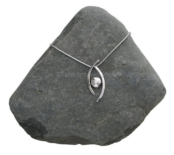 Ashanger met ketting Het Oog verzilverd - mooye-sieraden