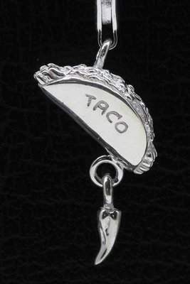 Zilveren Taco hanger en/of bedel