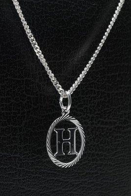 Zilveren Letter H ketting hanger - rond