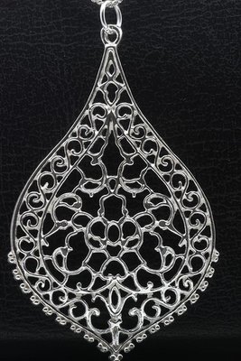 Zilveren Drop of fantasy design ketting hanger