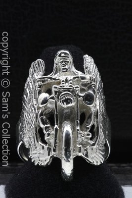 Zilveren Motorrijder met vleugels ring