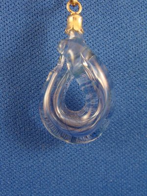 Parfum ketting hanger Dolphin in glas handgeblazen