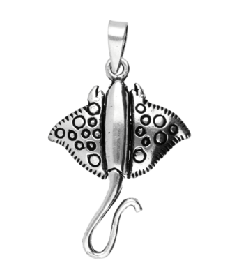 Zilveren Manta rog met bewegende staart ketting hanger
